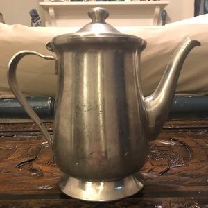ONEIDA Antique US Silver-Plated Pitcher